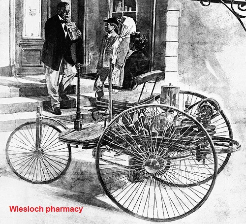 Bertha Benz mit ihren S�hnen Eugen und Richard an der Apotheke der Stadt Wiesloch