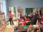 Portuguese author Dulce Rodrigues at the Primary school La Calandreta in Oloron, France