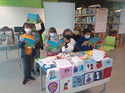 Portuguese author Dulce Rodrigues at the school library of Campelos, Torres Vedras, Portugal