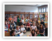 to see photos at the European school in Luxembourg in April 2009